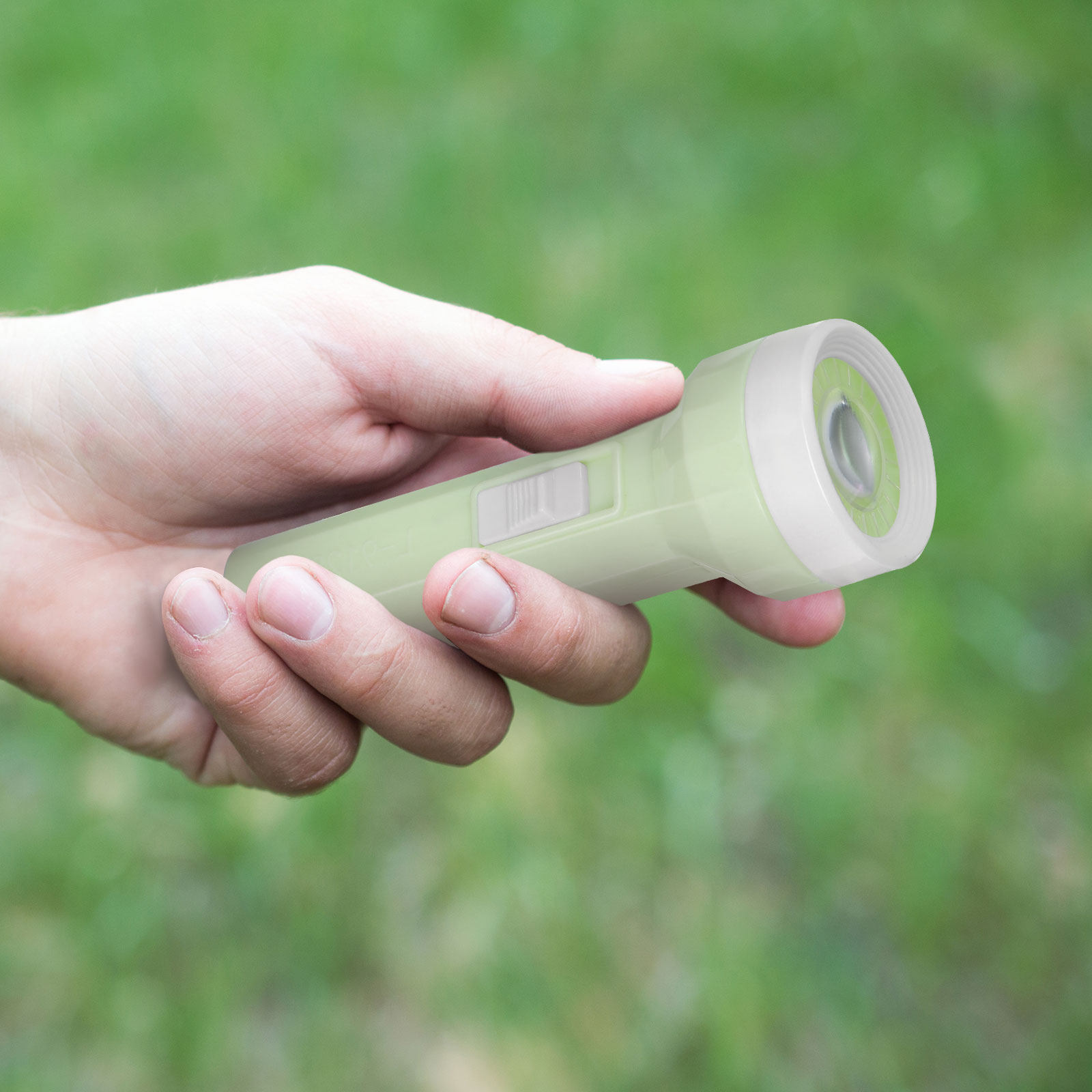 12-delige LED-zaklamp, kleine  - Outdoor Adventure And Travel recensie en prijs